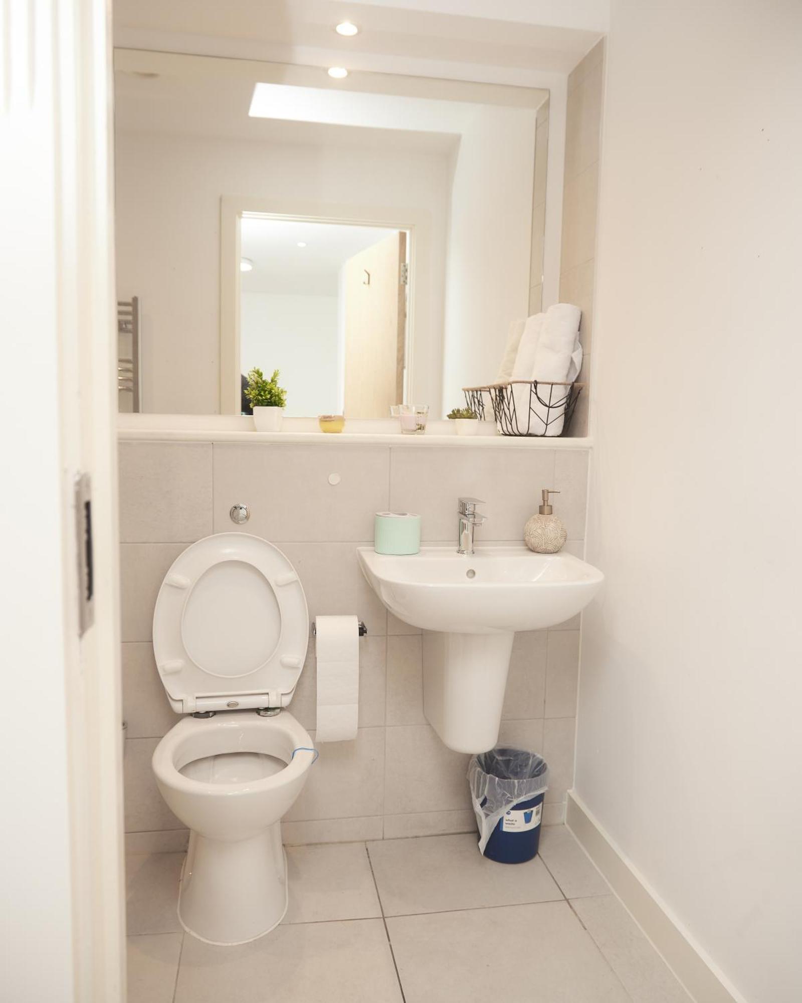 Obi'S House&Suites - Luxury 2Bed Duplex Apartment With Balcony Manchester Extérieur photo