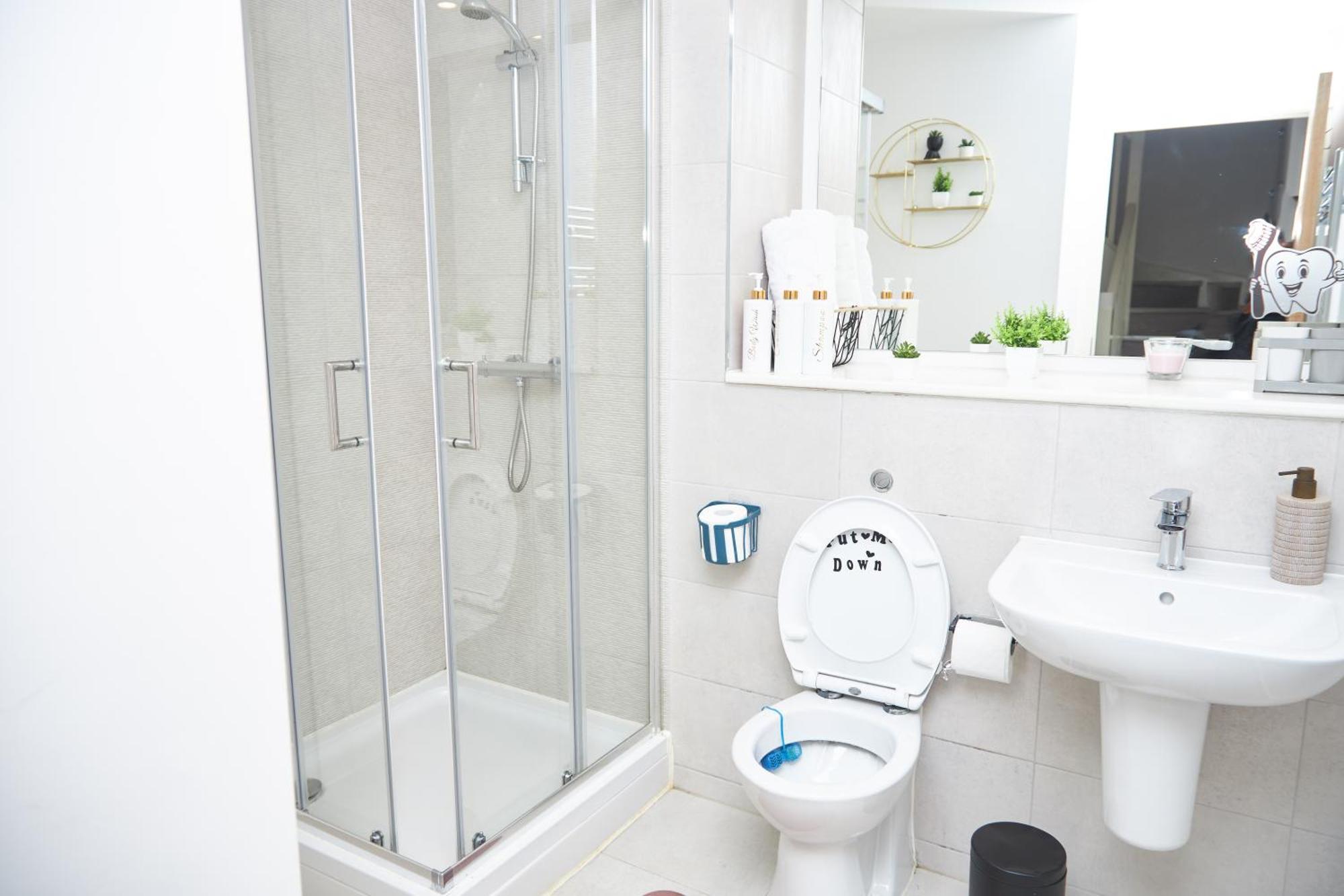 Obi'S House&Suites - Luxury 2Bed Duplex Apartment With Balcony Manchester Extérieur photo